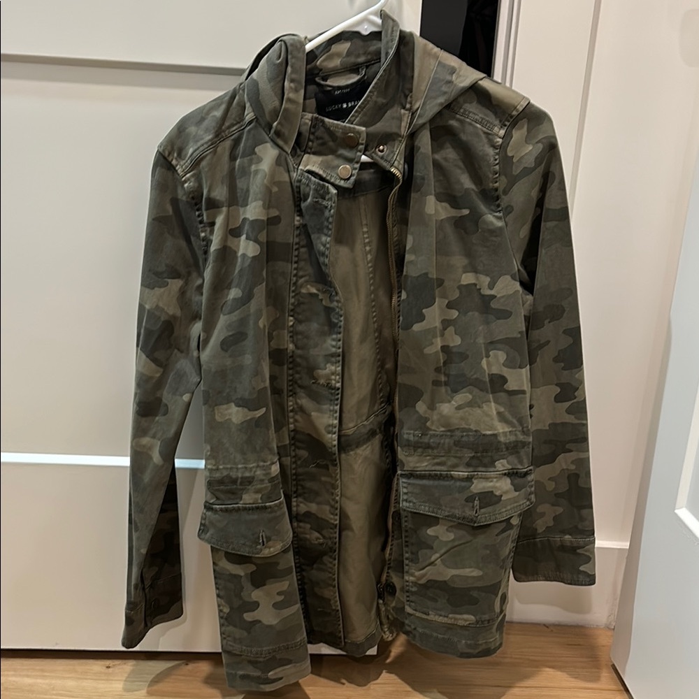 Camouflage Hooded Jacket